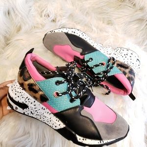 Steve Madden Sneakers